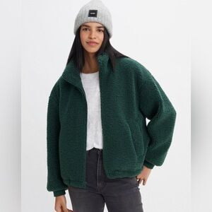 Levi's Women's Sherpa Zip Up Teddy Jacket Green Darkest Spruce XS